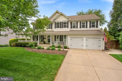 312 LOCUST GROVE DRIVE - Photo 1