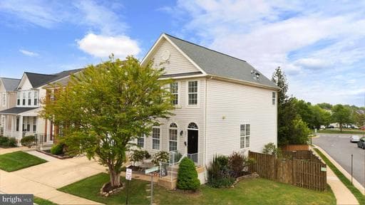 401 RUSERT DRIVE - Photo 1