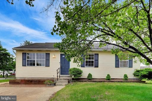 1242 CEDARCLIFF DRIVE - Photo 1