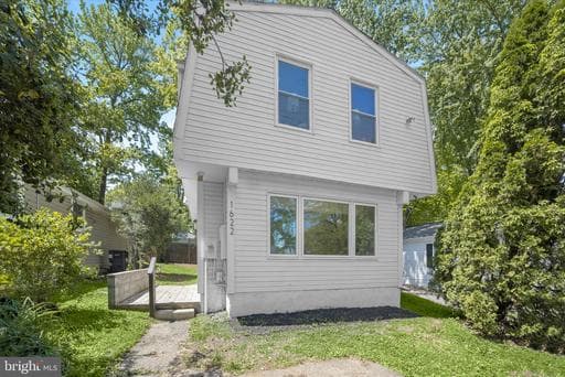 1622 CHESAPEAKE DRIVE - Photo 1