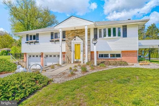 5805 MELVILLE ROAD - Photo 1