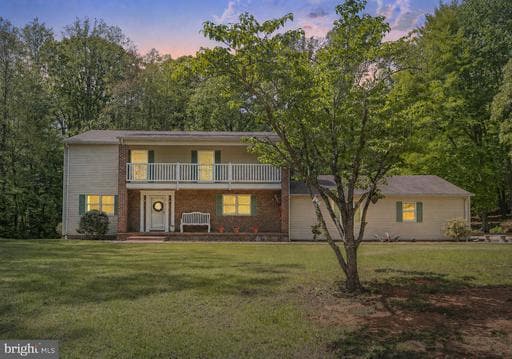 112 HIDDEN LANE