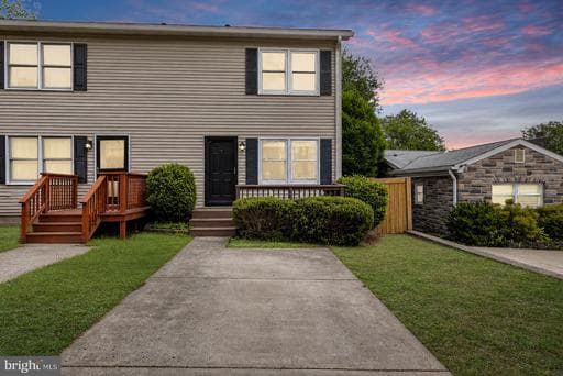 3103 S GROVE STREET - Photo 1