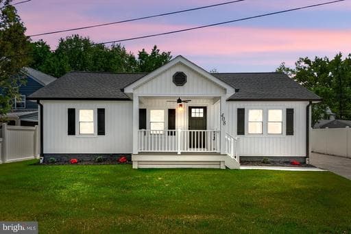 408 Wirt St, Colonial Beach, VA 22443-2743, United States