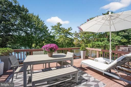 2922 BRIDGEHAMPTON COURT - Photo 1