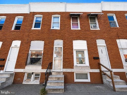 404 N CURLEY STREET - Photo 1