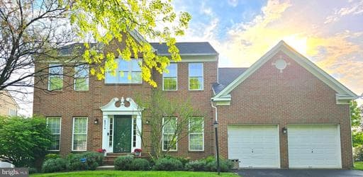 8314 HOPE POINT COURT - Photo 1