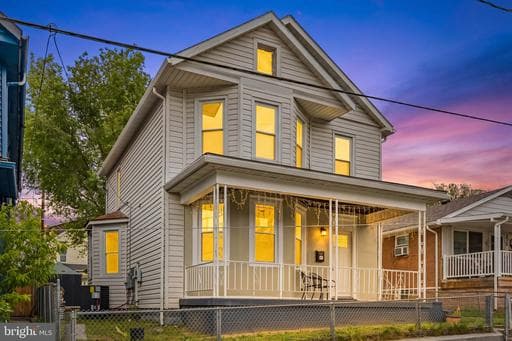 46 BOONE STREET - Photo 1
