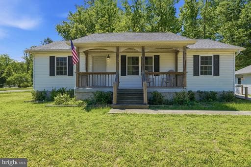 275 Monticello Dr, Colonial Beach, VA 22443-4108, United States - Photo 1