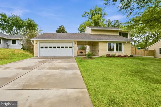 730 SUGARLAND RUN DRIVE - Photo 1