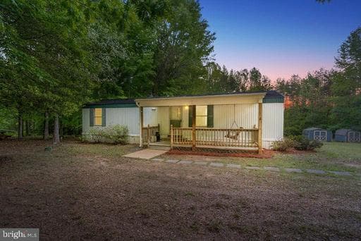 7227 Grand Brooks Rd, Spotsylvania, VA 22551-5922, United States - Photo 1