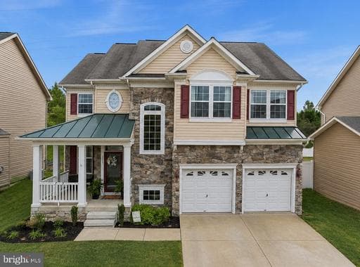 115 THOROUGHBRED DRIVE - Photo 1