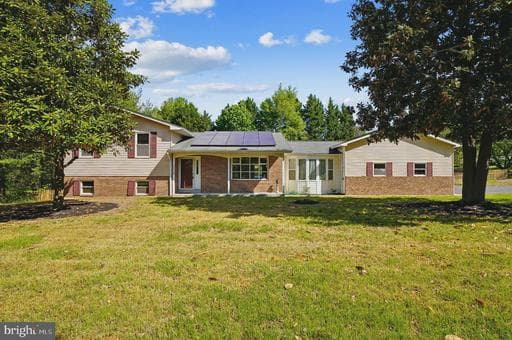 6610 MICHELE COURT - Photo 1