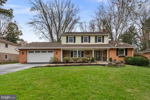 4120 SIR WALTER ROAD - Photo 1