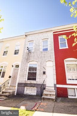 2565 W BALTIMORE STREET - Photo 1