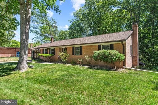 45760 KING DRIVE - Photo 1