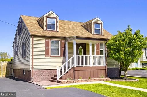 327 WYE ROAD - Photo 1