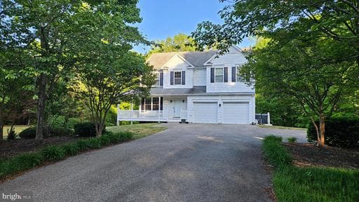 3020 BLACKBERRY LANE - Photo 1