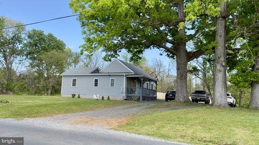 1752 SUMMIT POINT ROAD - Photo 1