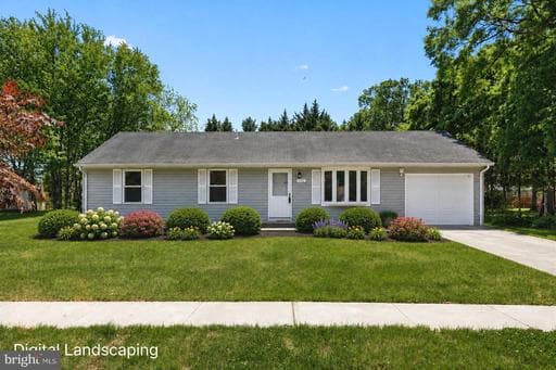 712 CEDAR BOULEVARD - Photo 1