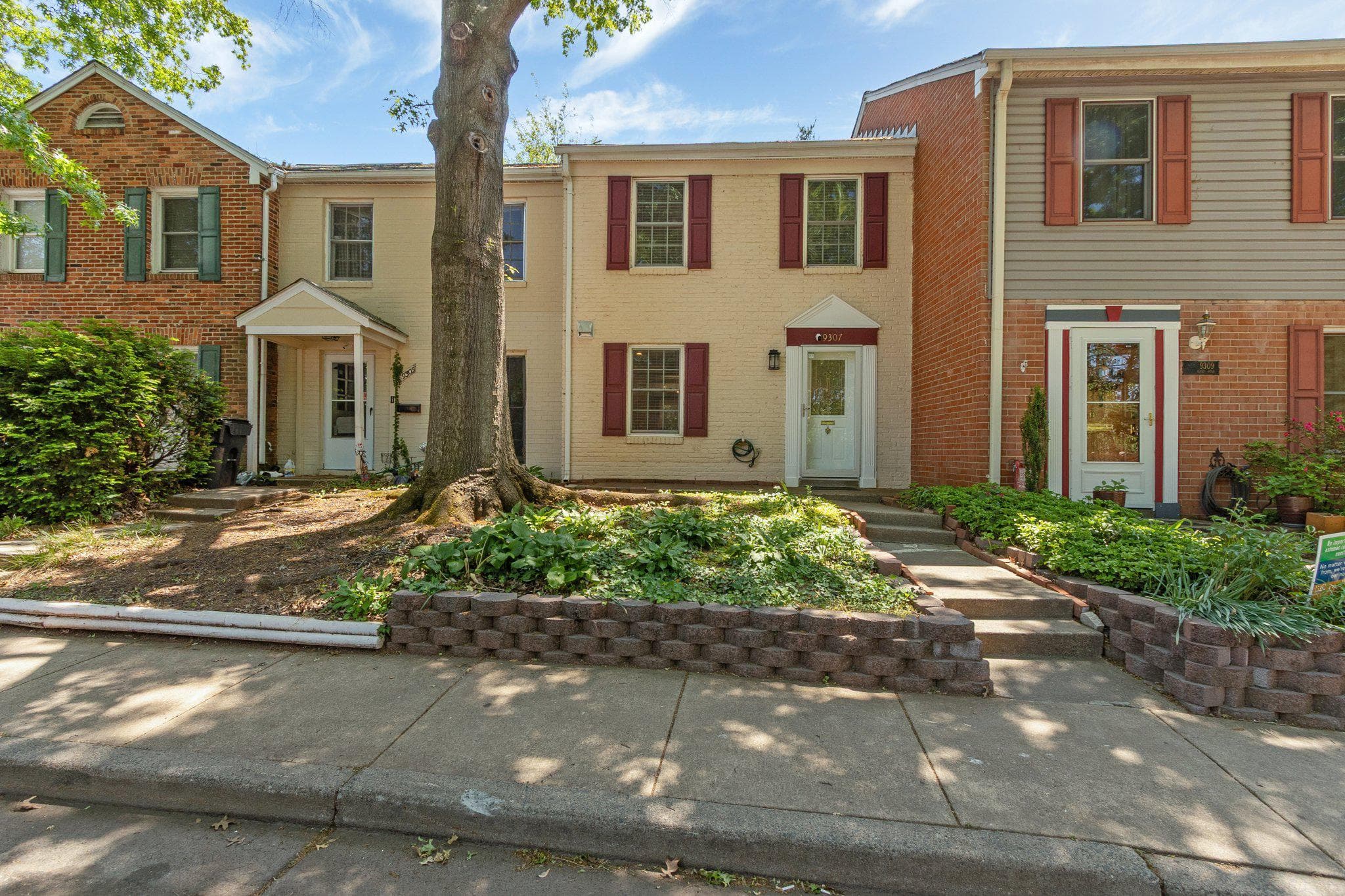 9307 Hood Rd, Manassas, VA 20110-5906, United States - Photo 1