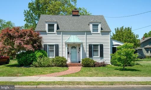 103 BELVEDERE AVENUE - Photo 1