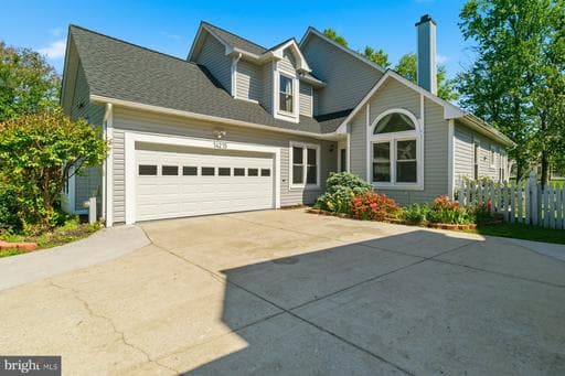 14215 GREENVIEW DRIVE - Photo 1