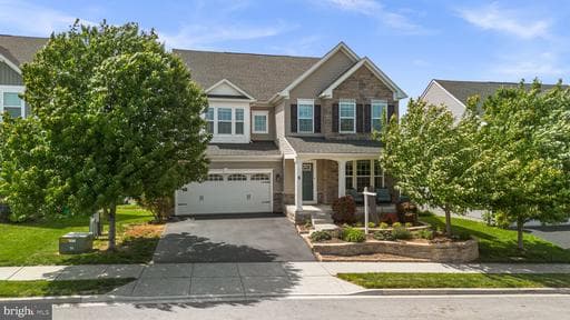6 GAVER WAY - Photo 1
