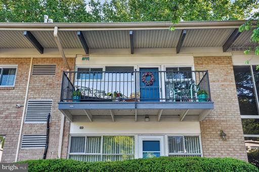 4927 AMERICANA DRIVE 205 - Photo 1