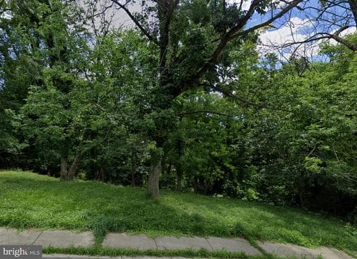 2274 PARK HILL AVENUE - Photo 1