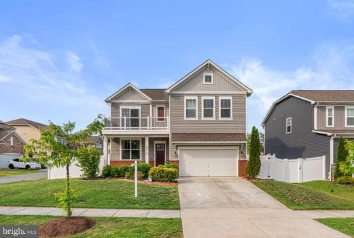9318 SYDNEY WAY - Photo 1
