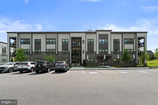 10421 RESORT ROAD S - Photo 1