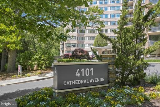 4101 CATHEDRAL AVENUE 504
