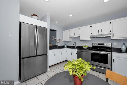 10120 Nightingale St, Gaithersburg, MD 20882-4035, United States - Photo 1