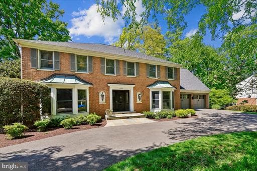 6904 EARLSGATE WAY - Photo 1
