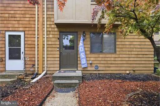 7490 HICKORY LOG CIRCLE - Photo 1