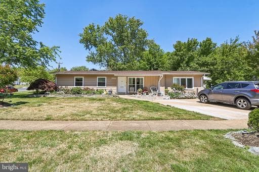 5631 ELLERBIE STREET - Photo 1