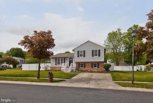 1300 Roundhouse Ct, Severn, MD 21144-1940, United States - Photo 1