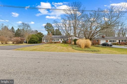 8419 HIGH RIDGE ROAD - Photo 1