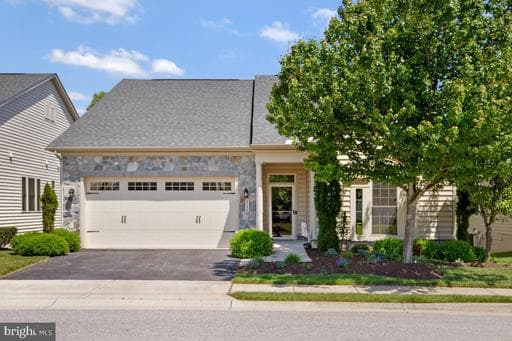 2648 EMMA STONE DRIVE - Photo 1