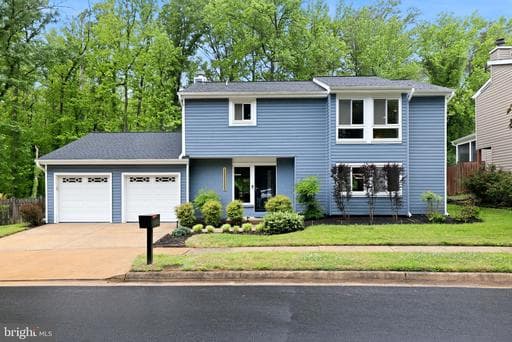 6906 Deer Run Dr, Alexandria, VA 22306-1125, United States - Photo 1