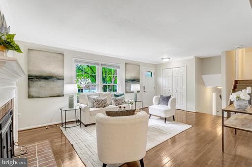 8304 LINDSIDE WAY - Photo 1