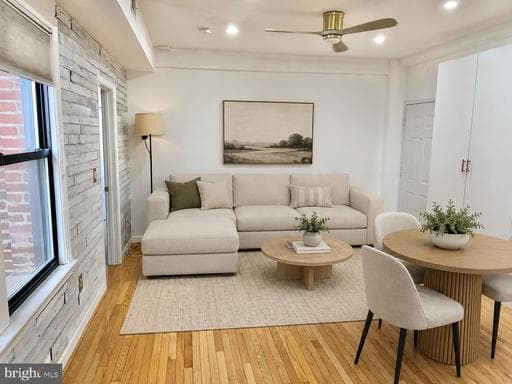 1321 FAIRMONT STREET 304 - Photo 1