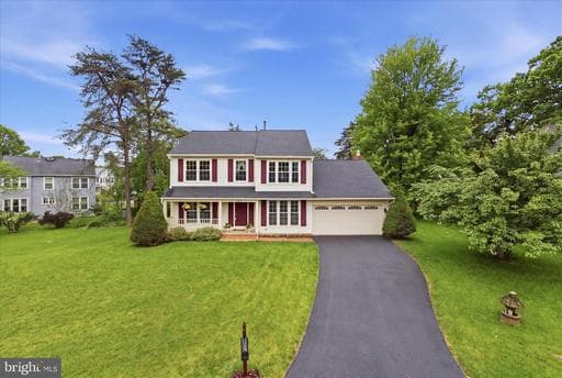8065 CRIMSON LEAF COURT - Photo 1