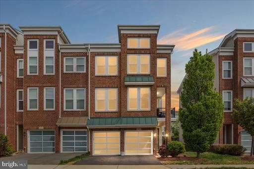 42272 KNOTTY OAK TERRACE - Photo 1