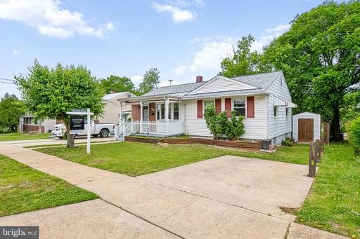 7302 POWHATAN STREET - Photo 1