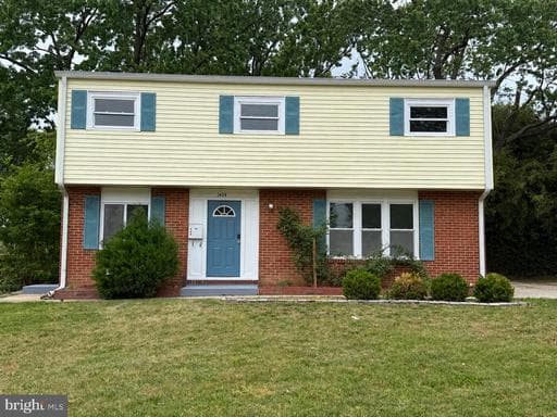 1404 DUNWOODY AVENUE - Photo 1