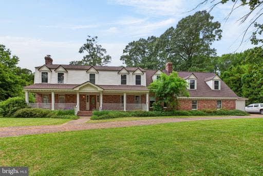 4073 BRIDGEHAMPTON LANE - Photo 1