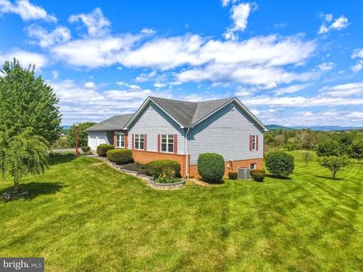 291 BEAVER LANE - Photo 1