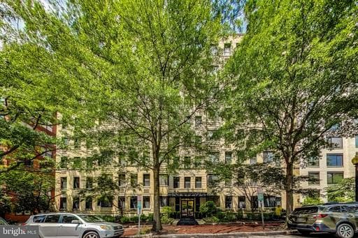 1010 25TH STREET 101